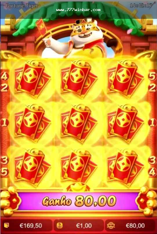 Pessoa avaliando limites de banca antes de jogar Fortune Tiger no celular